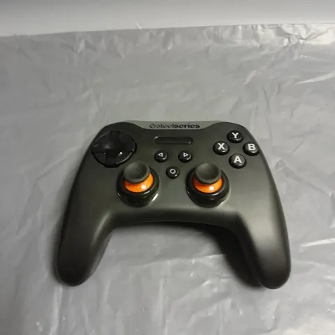 STEELSERIES STRATUS XL BLUETOOTH WIRELESS GAMING CONTROLLER FOR WINDOWS ANDROID