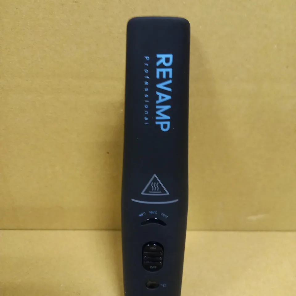 PROGLOSS LIBERATE CORDLESS CERAMIC STRAIGHTENER RRP £100