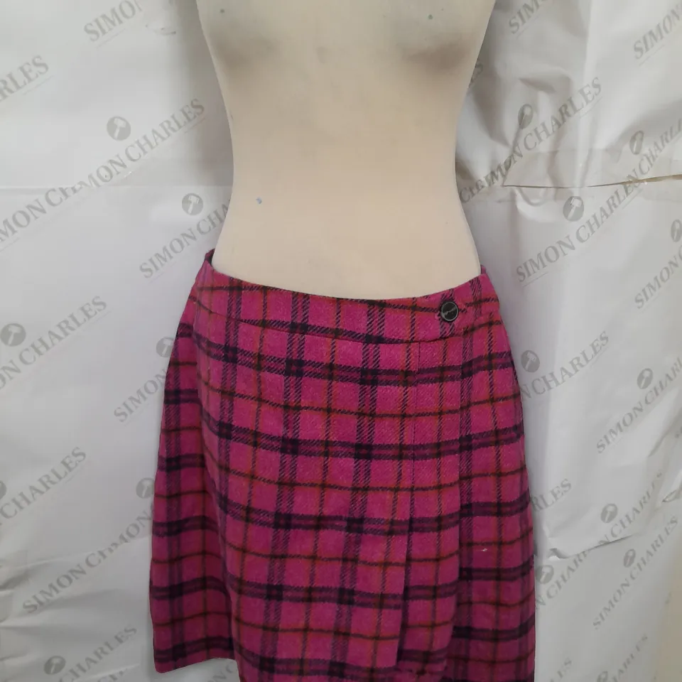 HOBBS LONDON 100% WOOL BUTTON DETAIL SKIRT IN PINKPID SIZE 12
