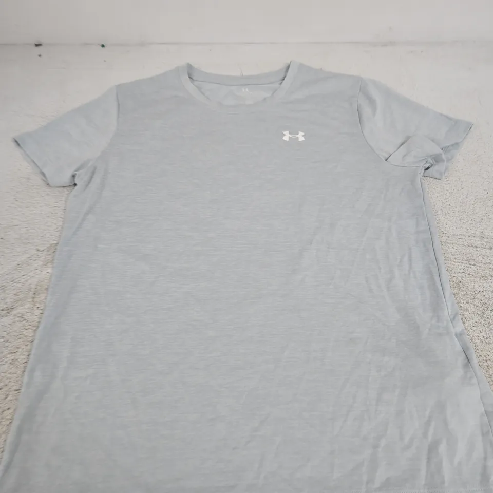 UNDER ARMOUR CASUAL TEE - SIZE M