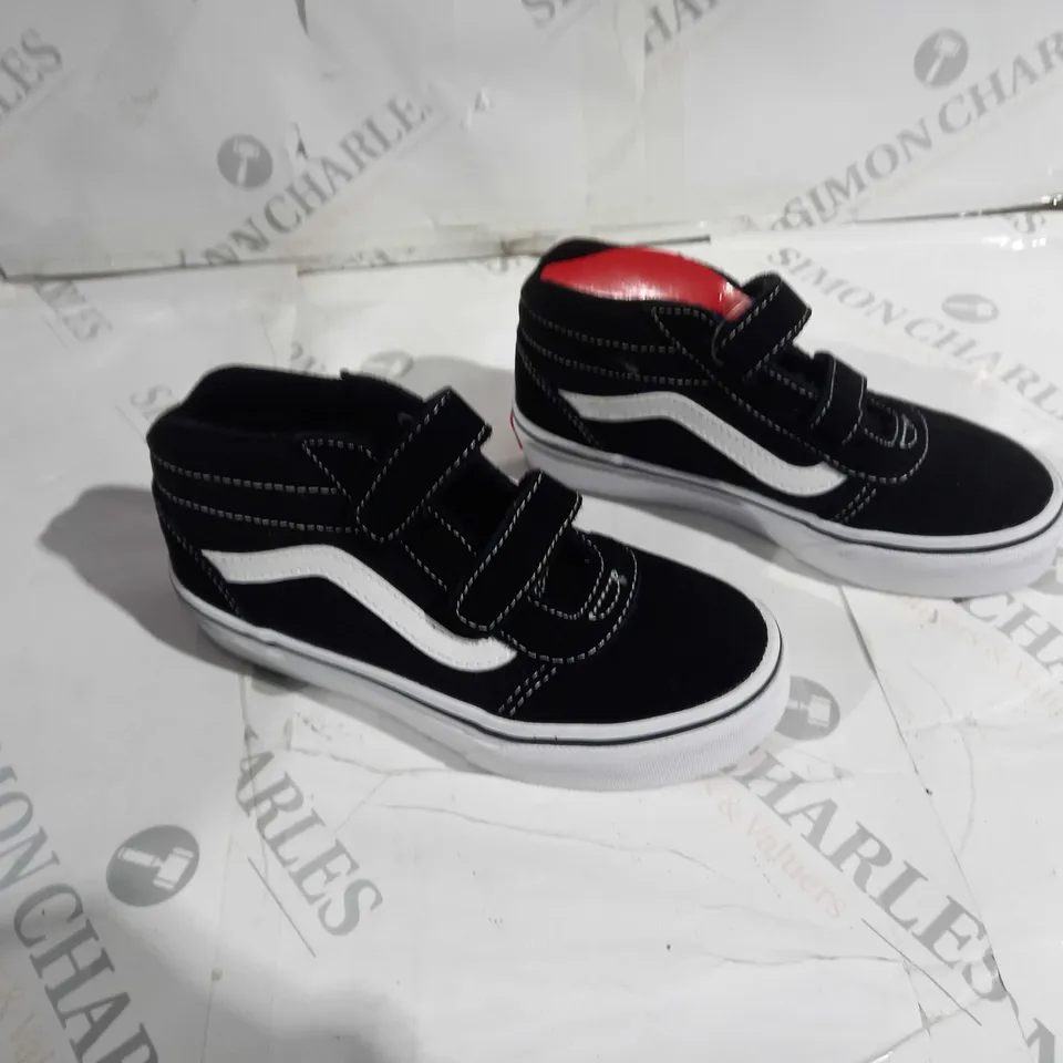 UNBOXED VANS OLD SKOOL HIGHS JUNIOR SIZE UK 12 