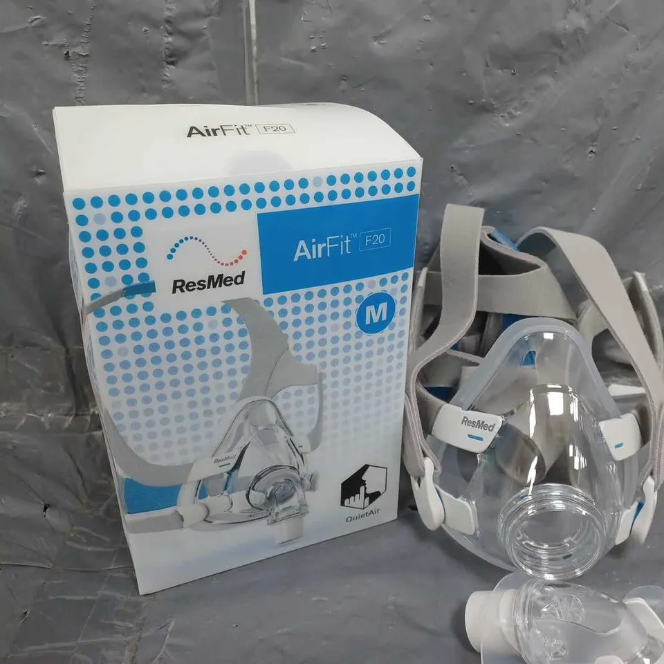 BOXED RESMED AIRFIT F20 - MEDIUM