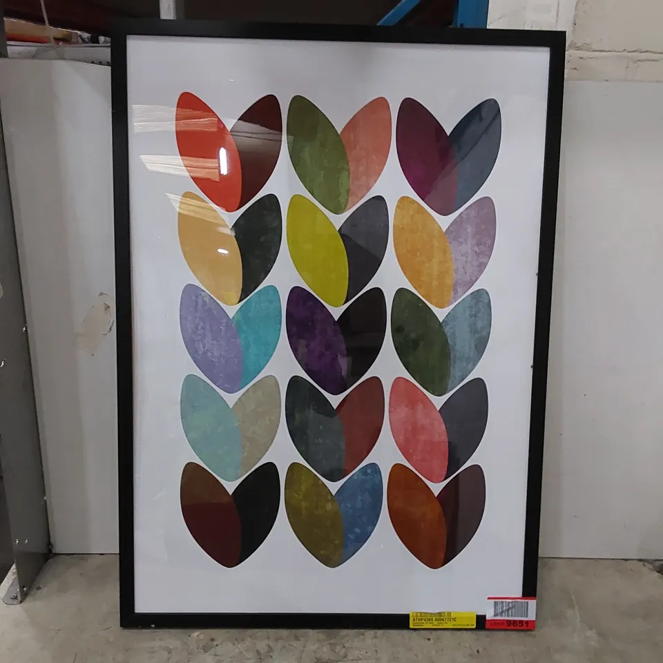 SCANDINAVIAN ON WHITE - GRAPHIC ART PRINT FRAMED