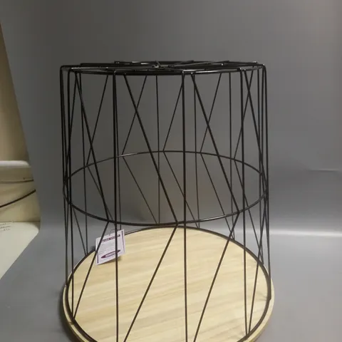 HOMIONA WIRE TABLE IN BLACK AND BEECH WOOD 
