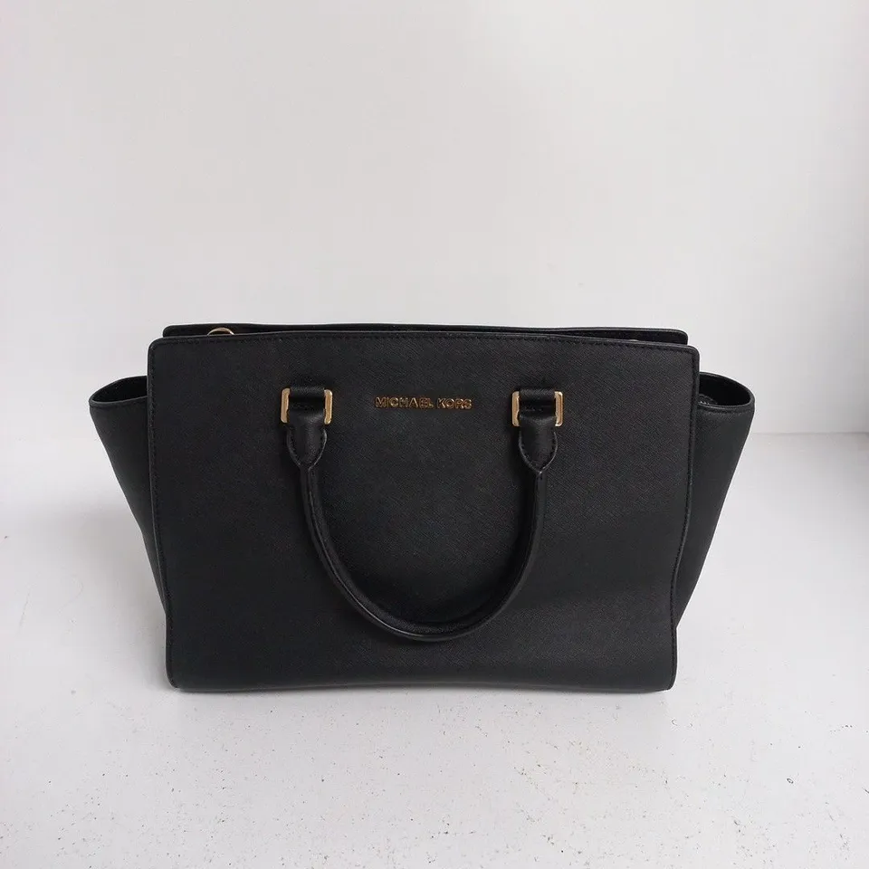 MICHAEL KORS BLACK LEATHER HANDBAG – WOMEN'S ACCESSORY, GOLD LOGO HARDWARE