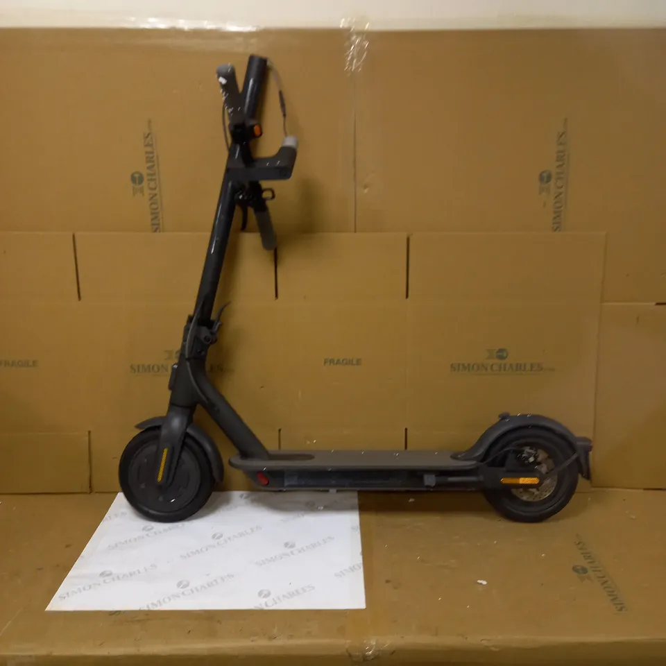 XIAOMI MI ELECTRIC SCOOTER ESSENTIAL - COLLECTION ONLY