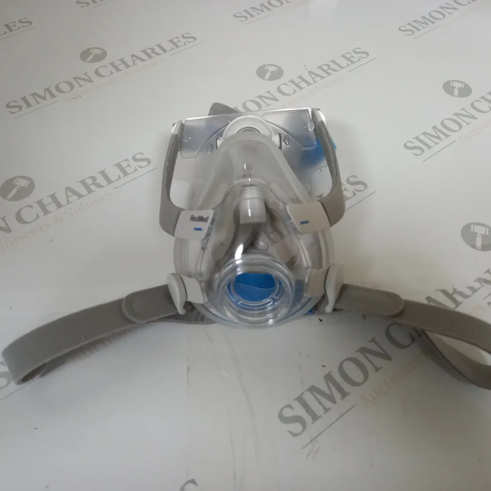 BOXED RESMED AIRFIT F20 MEDIUM