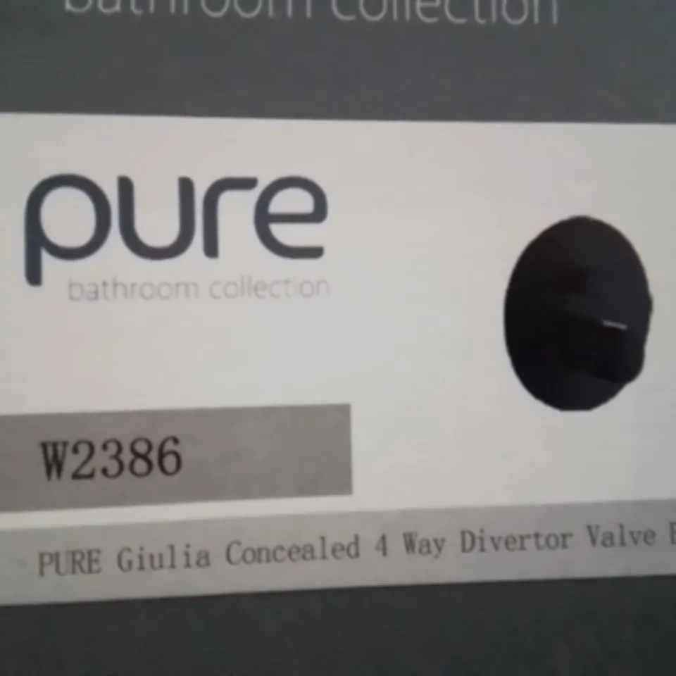 BRAND NEW PURE GIULIA CONCEALED 4 WAY DIVERTER VALVE // BLACK W2386