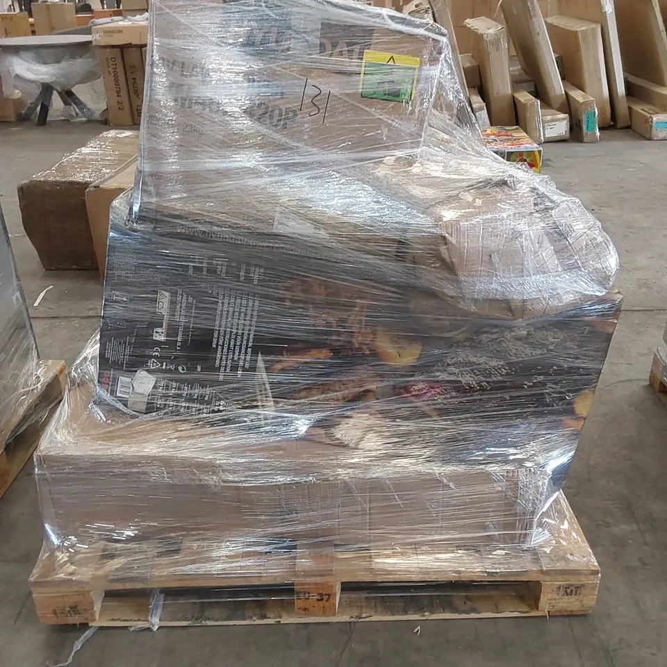 PALLET OF APPROXIMATELY 4 UNPROCESSED RAW RETURN HOUSEHOLD AND ELECTRICAL GOODS TO INCLUDE;