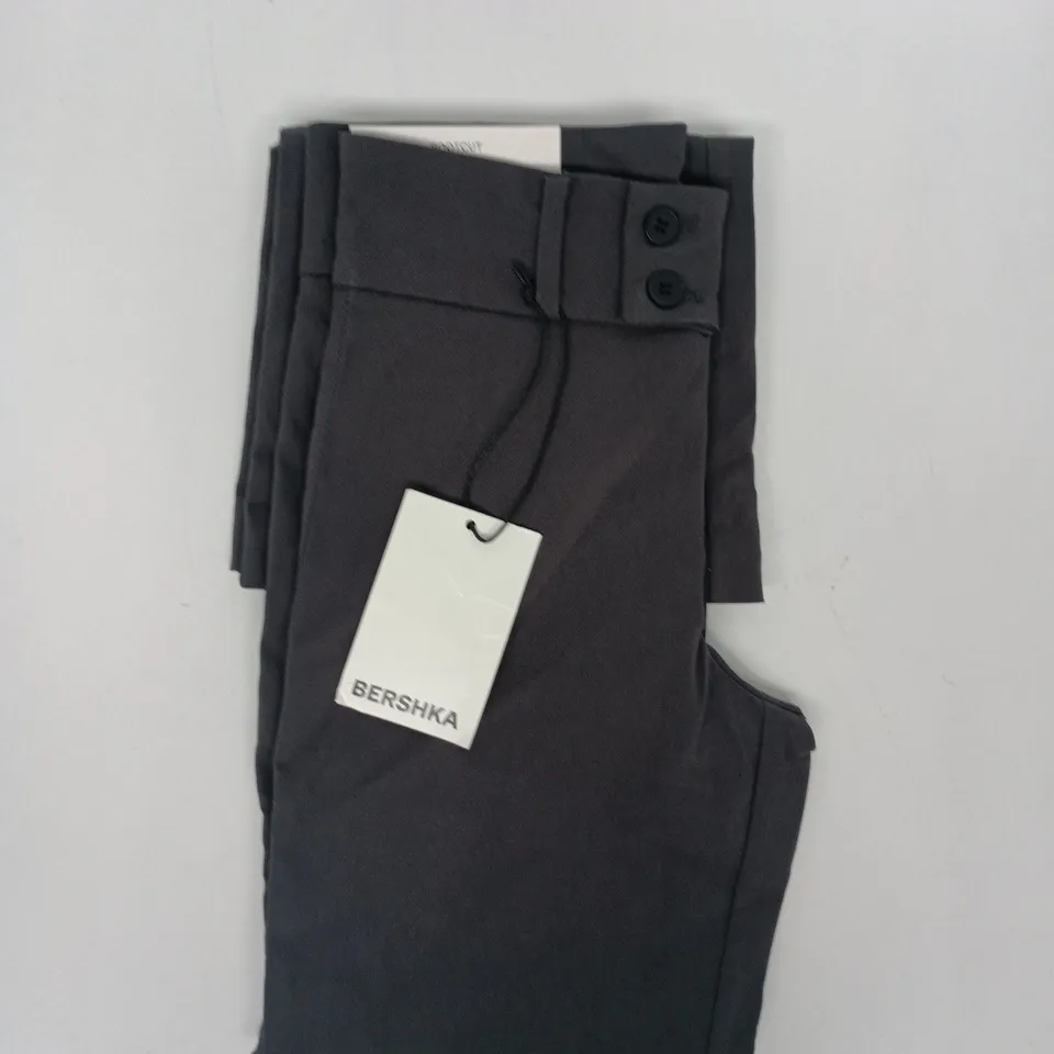 BERSHKA BOOTCUT FLARED TROUSERS IN GREY SIZE UK 6