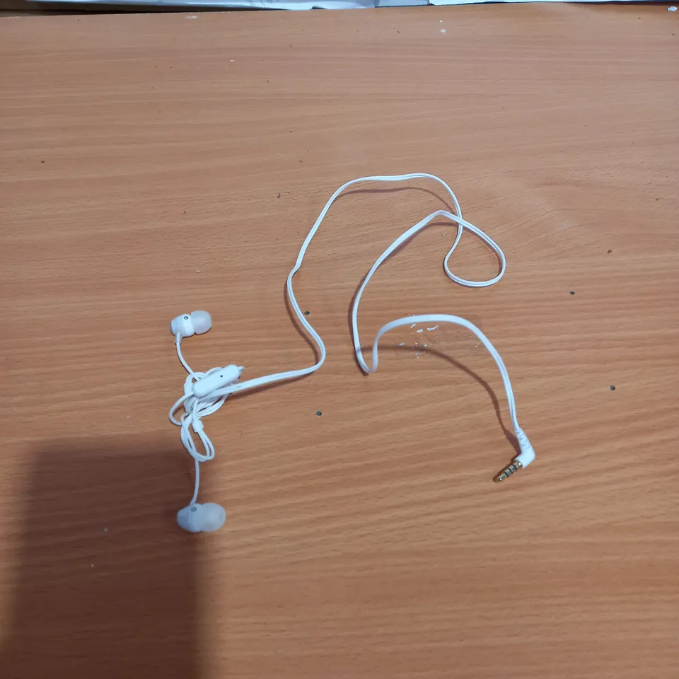 SONY WIRED EARPHONES, WHITE