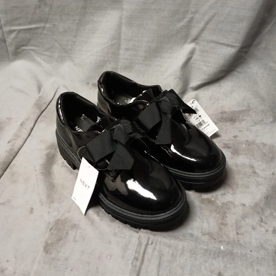 NEXT BLACK PATENT LEATHER LACE-UP SHOES WITH RIBBON BOW DETAIL KIDS 13