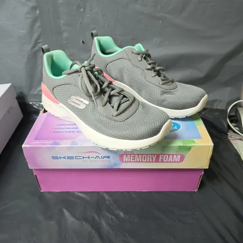 SKECHERS SKECH AIR TRAINERS - GREY AND GREEN - SIZE 6