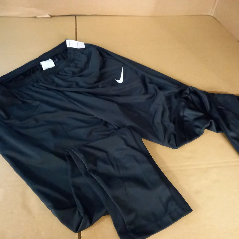 NIKE MENS BLACK TRACKSUIT BOTTOMS - L/G