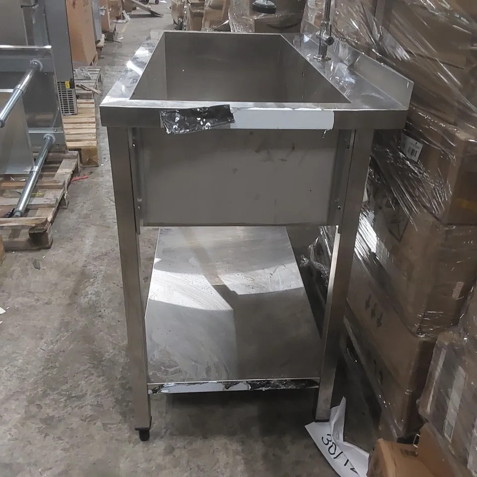 ADEXA COMMERCIAL STAINLESS STEEL SINK WITH TAP