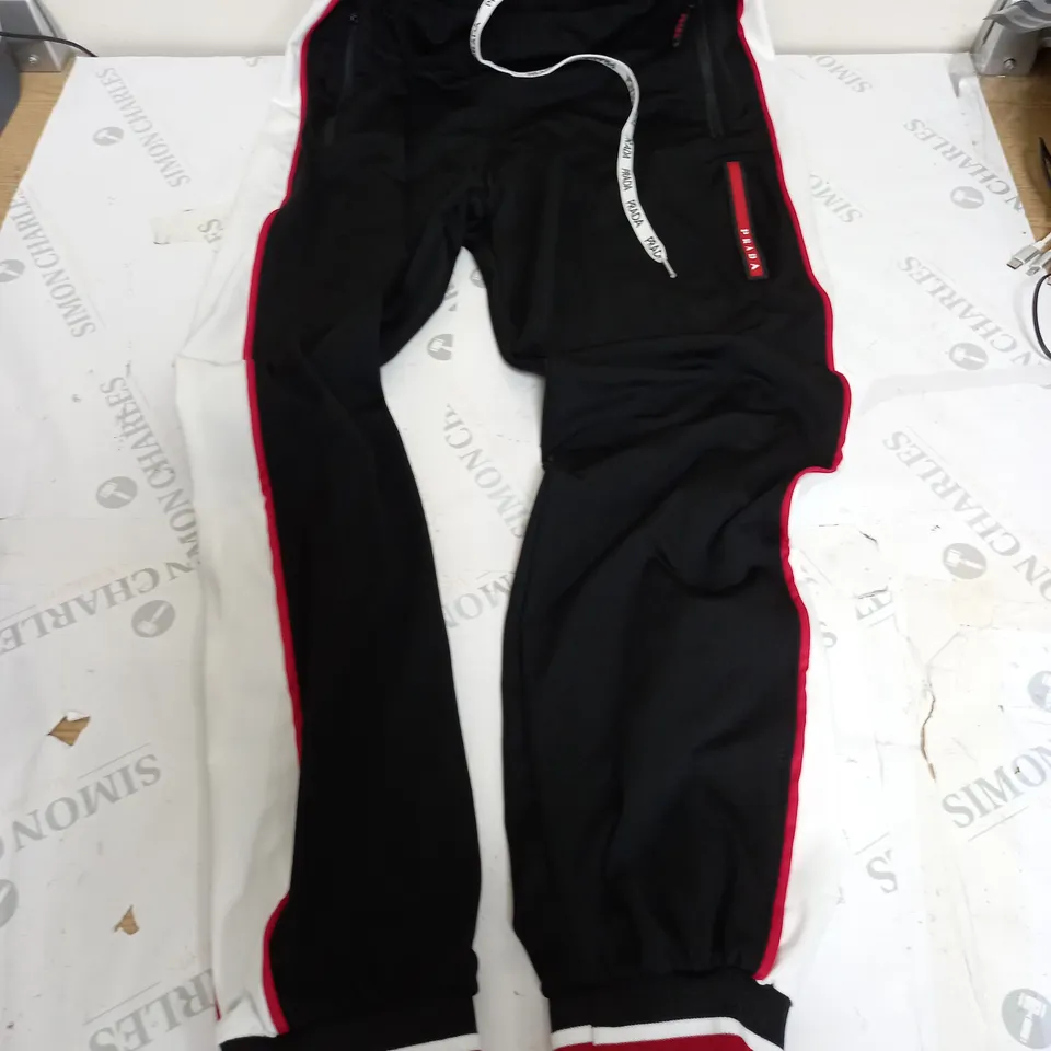 PRADA JOGGERS IN BLACK - MEDIUM