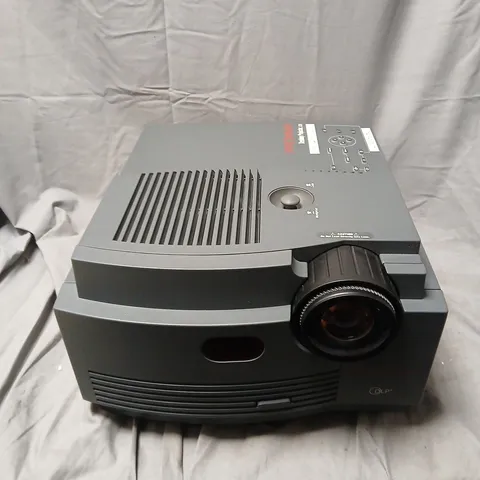 PROXIMA DESKTOP PROJECTOR 4200 WITH PROTECTIVE CASE