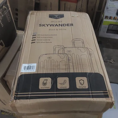 BOXED LUGG SKYWANDER SUITCASE 