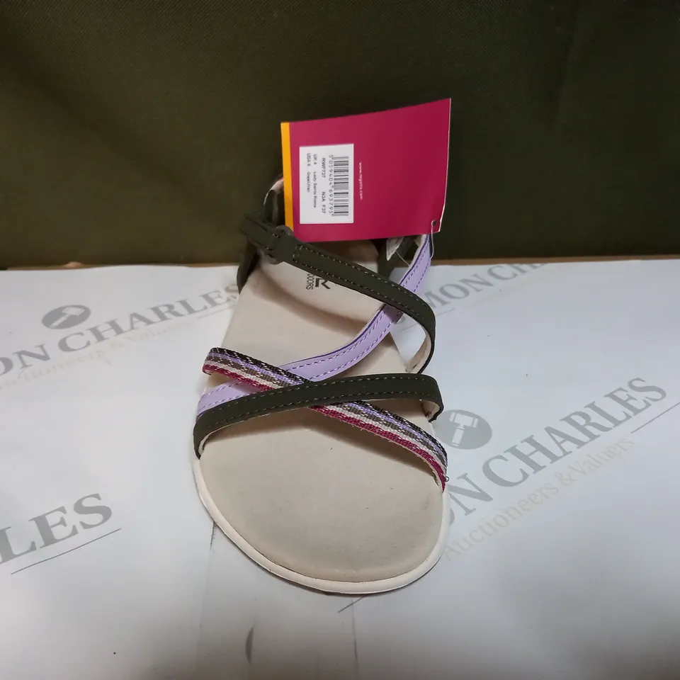 REGATTA LADY ROMA SANDALS SIZE 4