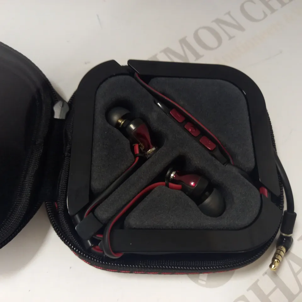 SENNHEISER MOMENTUM IN EAR EARPHONES IN RED/BLACK