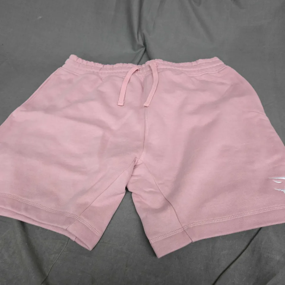 GYMSHARK CREST 7 SHORTS IN PINK - MEDIUM