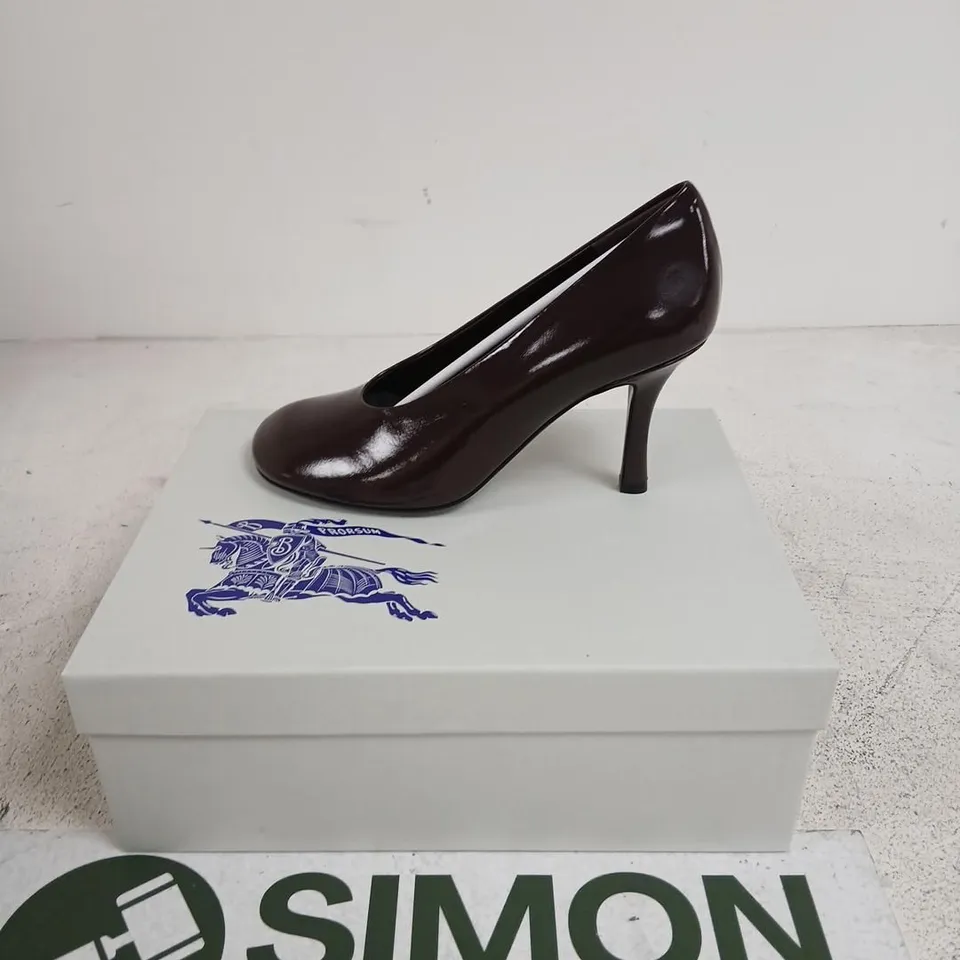 BURBERRY BURGUNDY PATENT LEATHER HIGH HEEL – UK 5 (EU 38)