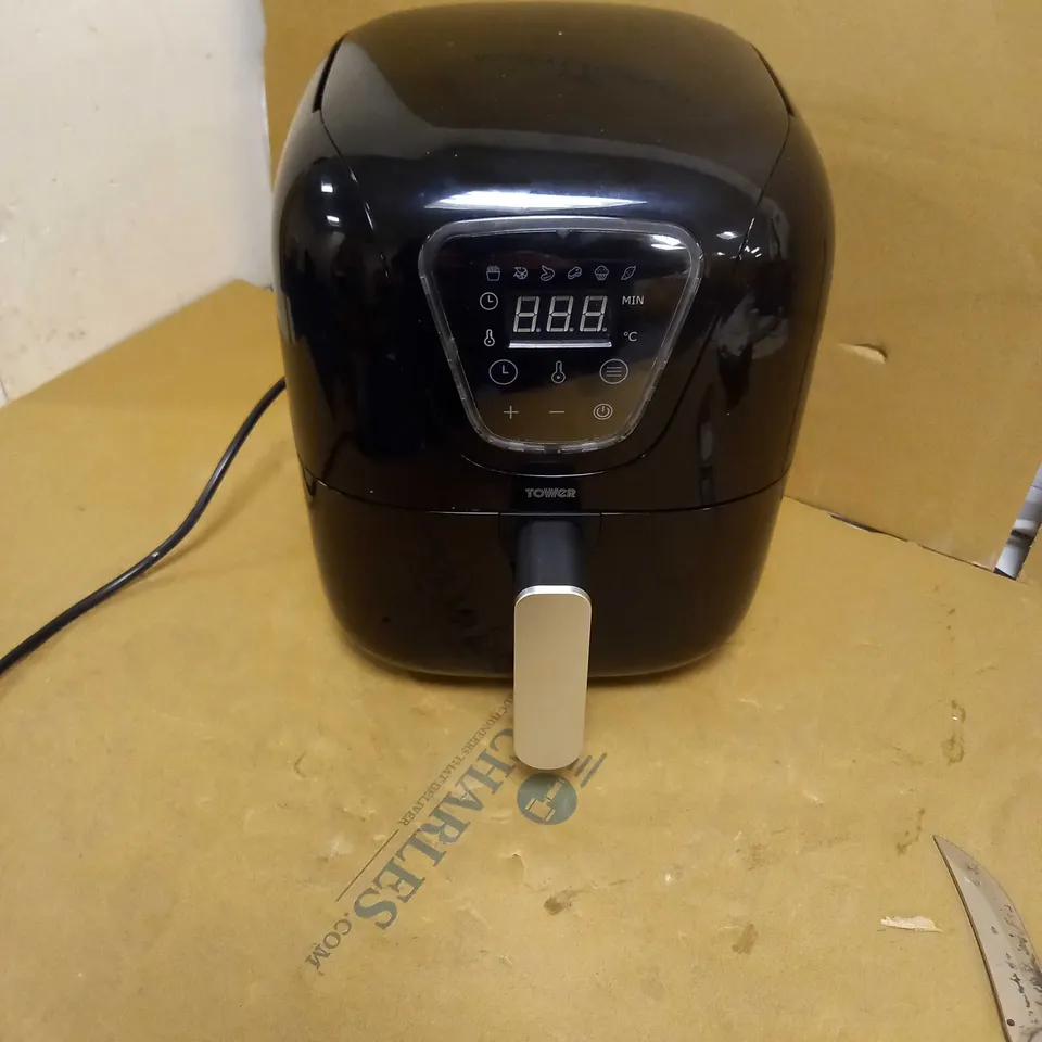 TOWER VORTX DIGITAL AIR FRYER 