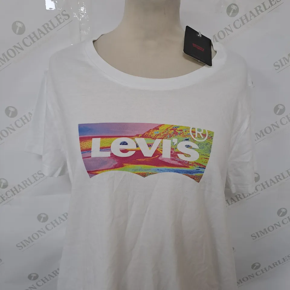 LEVIS GRAPHIC CASUALL T-SHIRT SIZE L