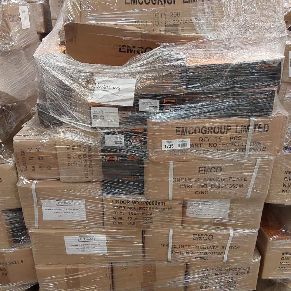 PALLET OF APPROXIMATELY  ASSORTED ELECTRICAL COMPONENTS TO INCLUDE SWITCHES ETC