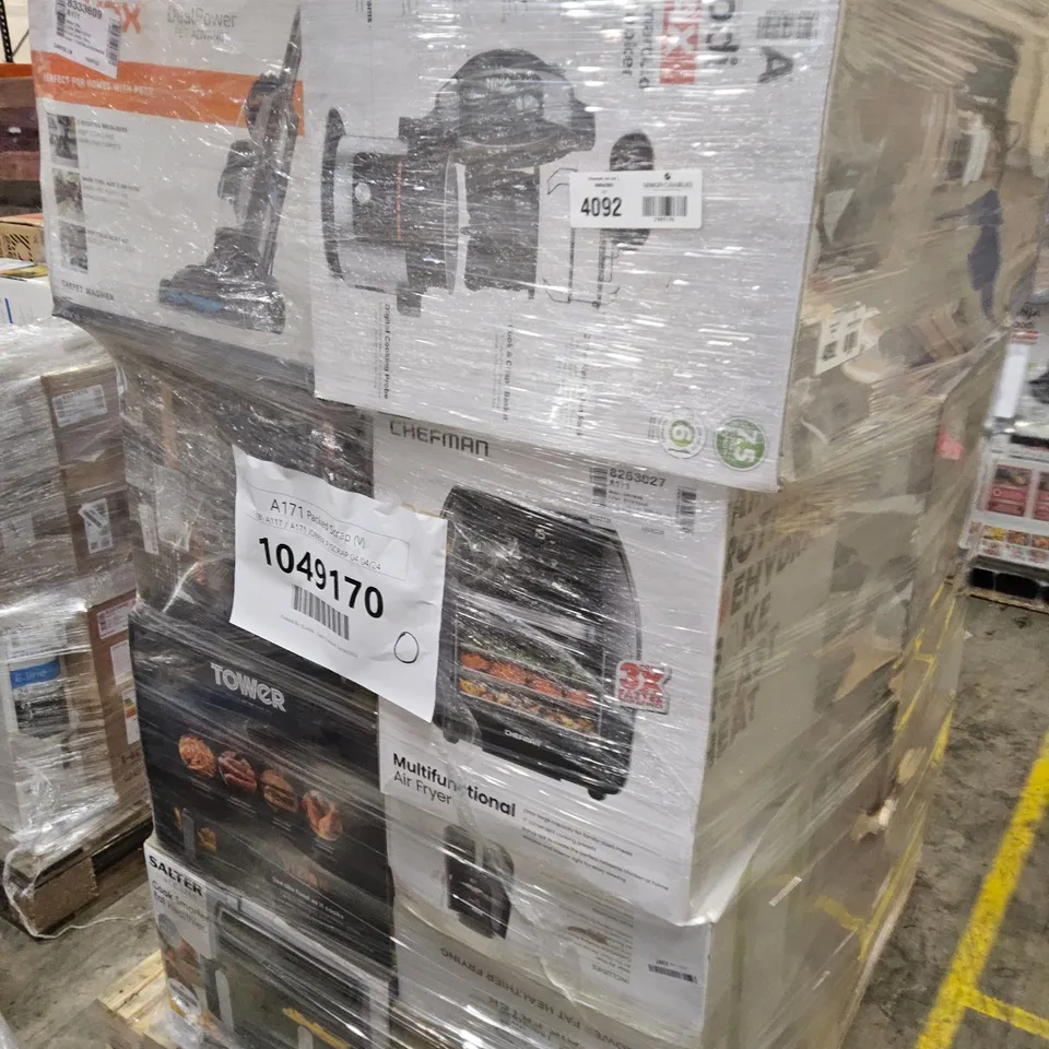 PALLET OF APPROXIMATELY 25 UNPROCESSED RAW RETURN HOUSEHOLD AND ELECTRICAL GOODS TO INCLUDE;