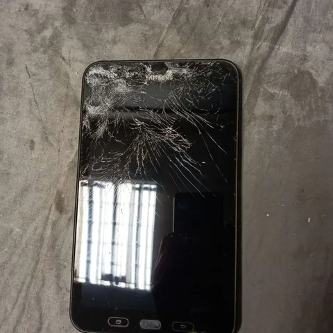 SAMSUNG TABLET PC SM-T395 16GB – FRONT CRACKED DISPLAY