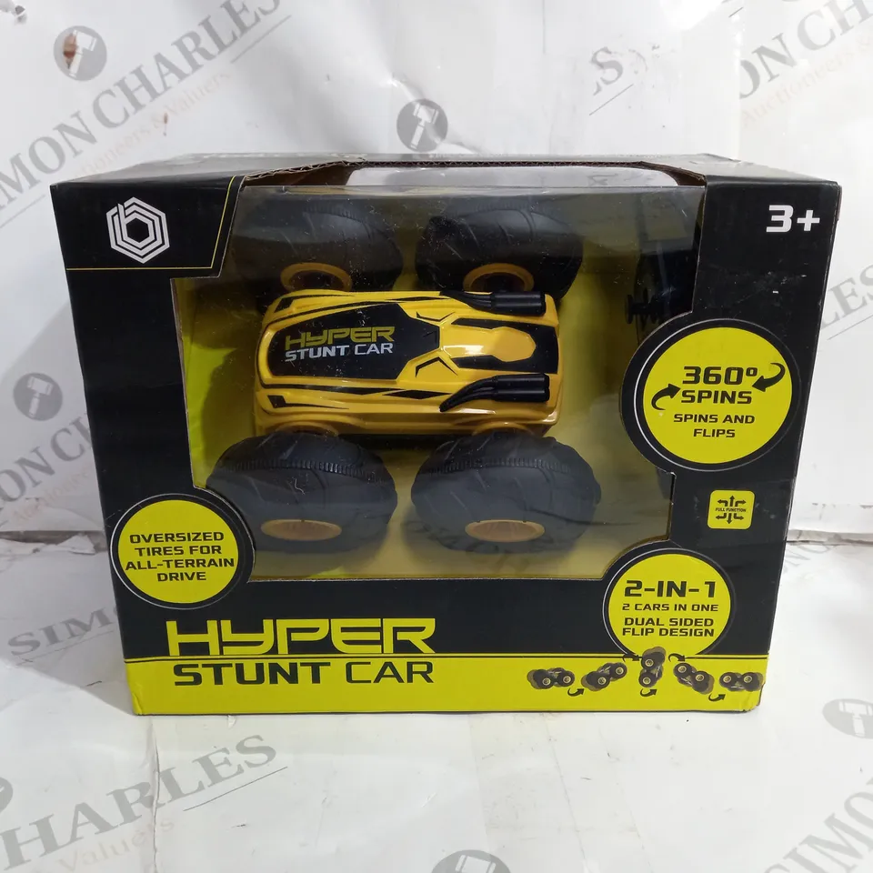 BOXED HYPER STUNT CAR 2 IN 1 