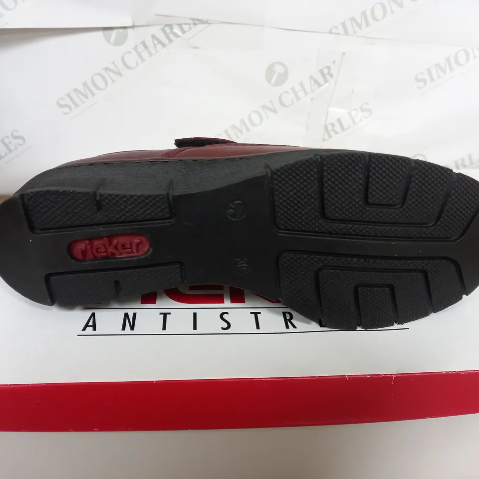 RIEKER ANTISTRESS SHOES IN RED SIZE 39