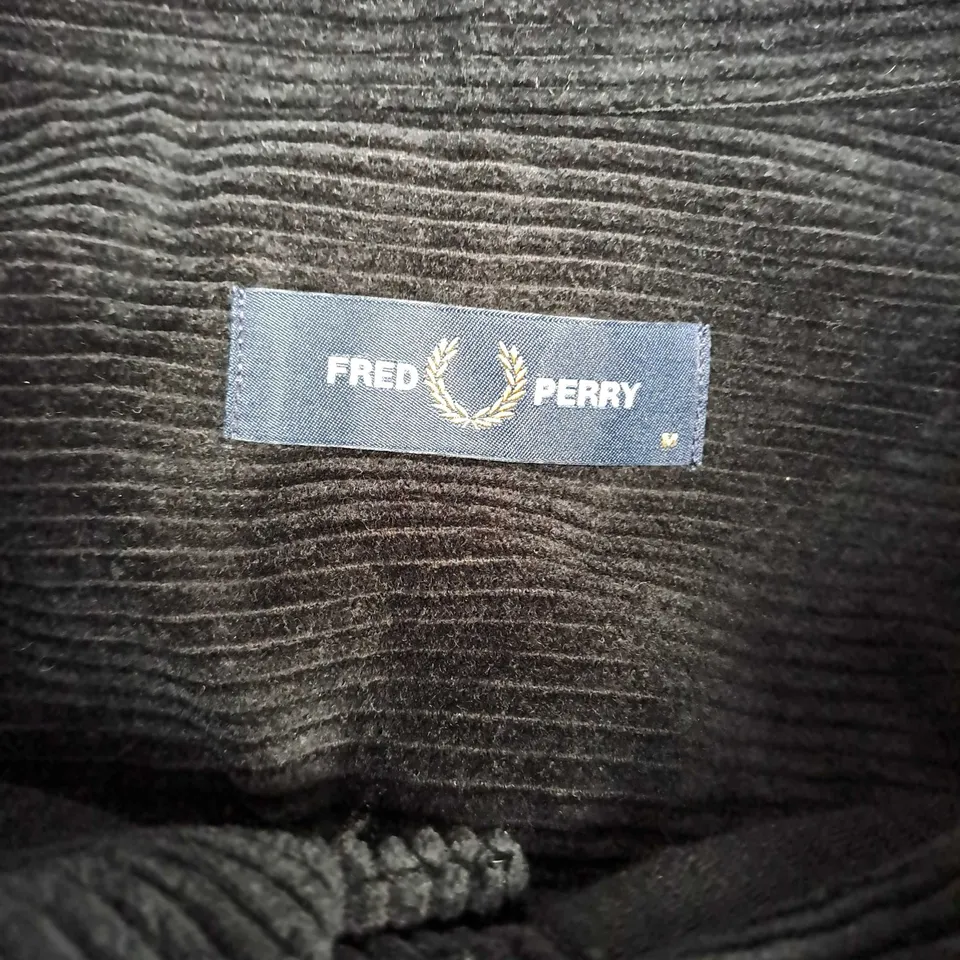 FRED PERRY CORD OVERSHIRT IN BLACK - MEDIUM