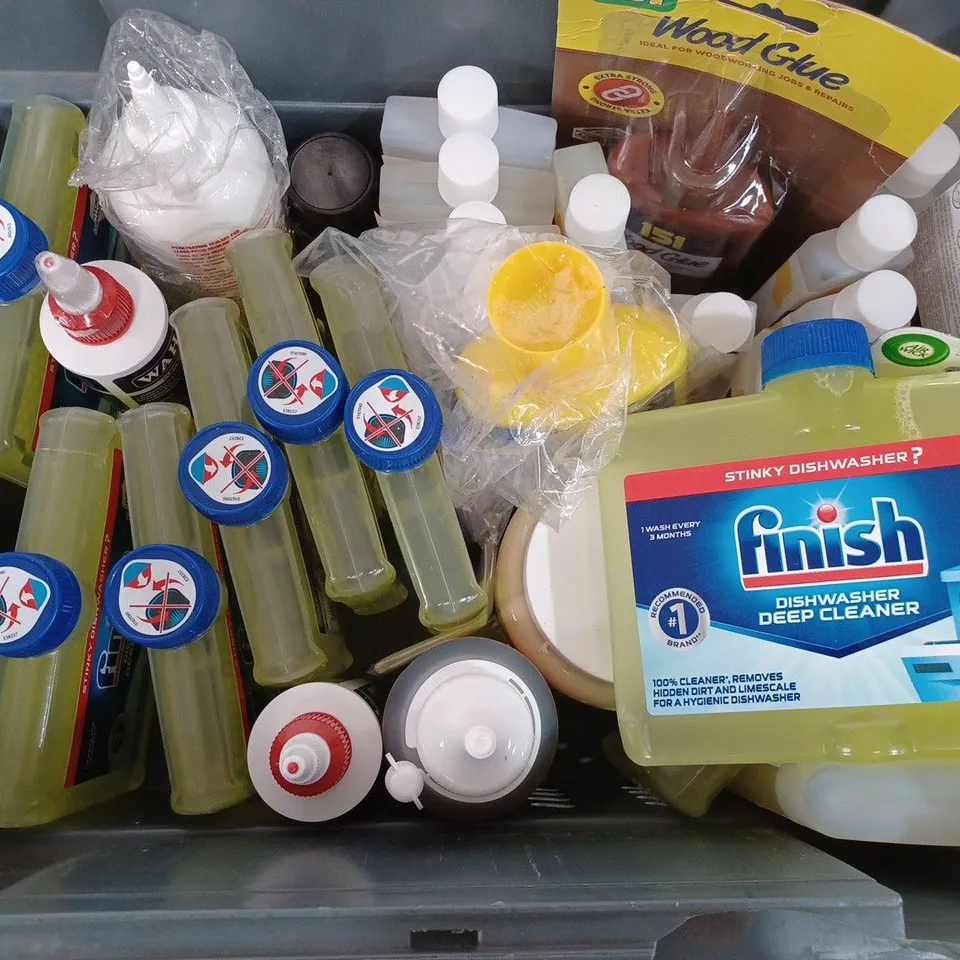 BOX OF APPROX 22 ASSORTED ITEMS TO INCLUDE - 151 WOOD GLUE - FINISH DISHWASHER DEEP CLEANER - WAHL CLIPPER OLI ECT  - COLLECTION ONLY