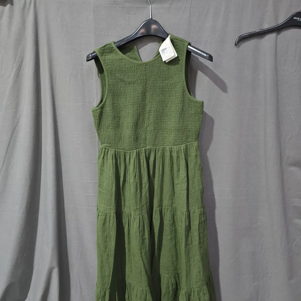 NOBODY'S CHILD GREEN SLEEVELESS DRESS, UK 14 – SMOCKED BODICE & TIERED SKIRT