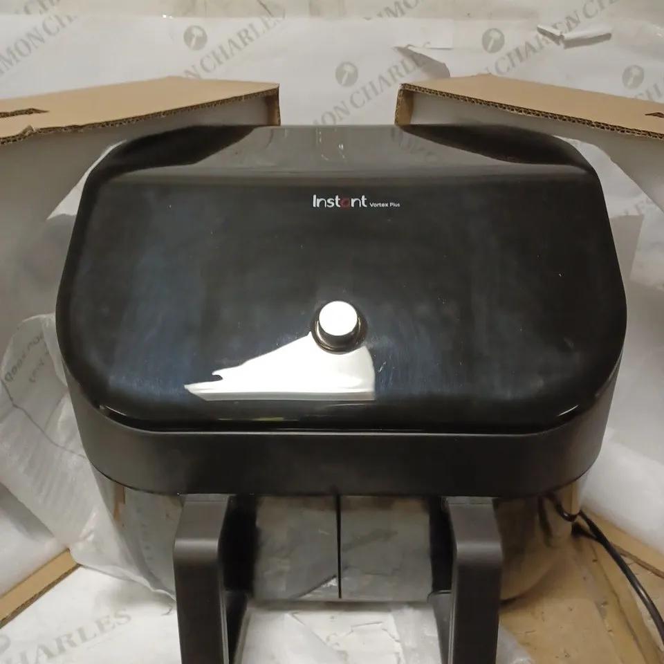INSTANT VORTEX PLUS DUAL BASKET AIR FRYER