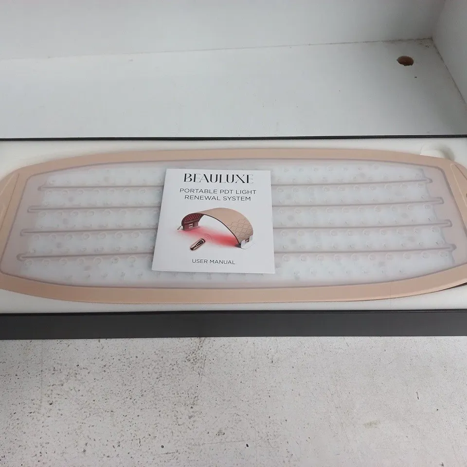 BOXED BEAULUXE PORTABLE PDT LIGHT RENEWAL SYSTEM
