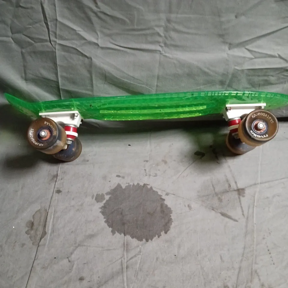 MELLO MINI SKATEBOARD – GREEN TRANSLUCENT DECK, BROWN WHEELS (TOY) 