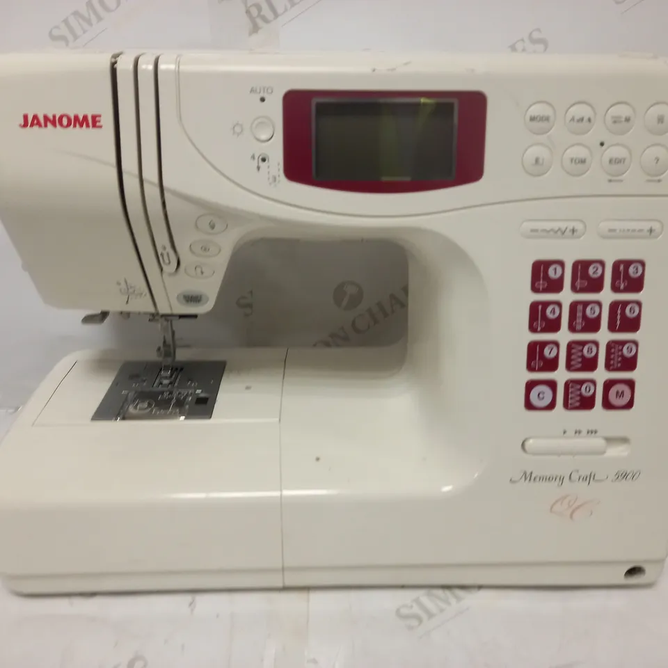 JANOME SEWING MACHINE (MC5900QC)