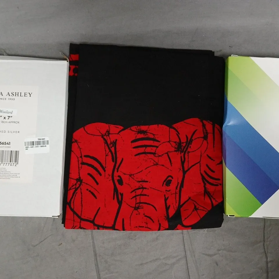 BOX OF APPROXIMATELY 15 ASSORTED HOUSEHOLD ITEMS - COLLECTION ONLY