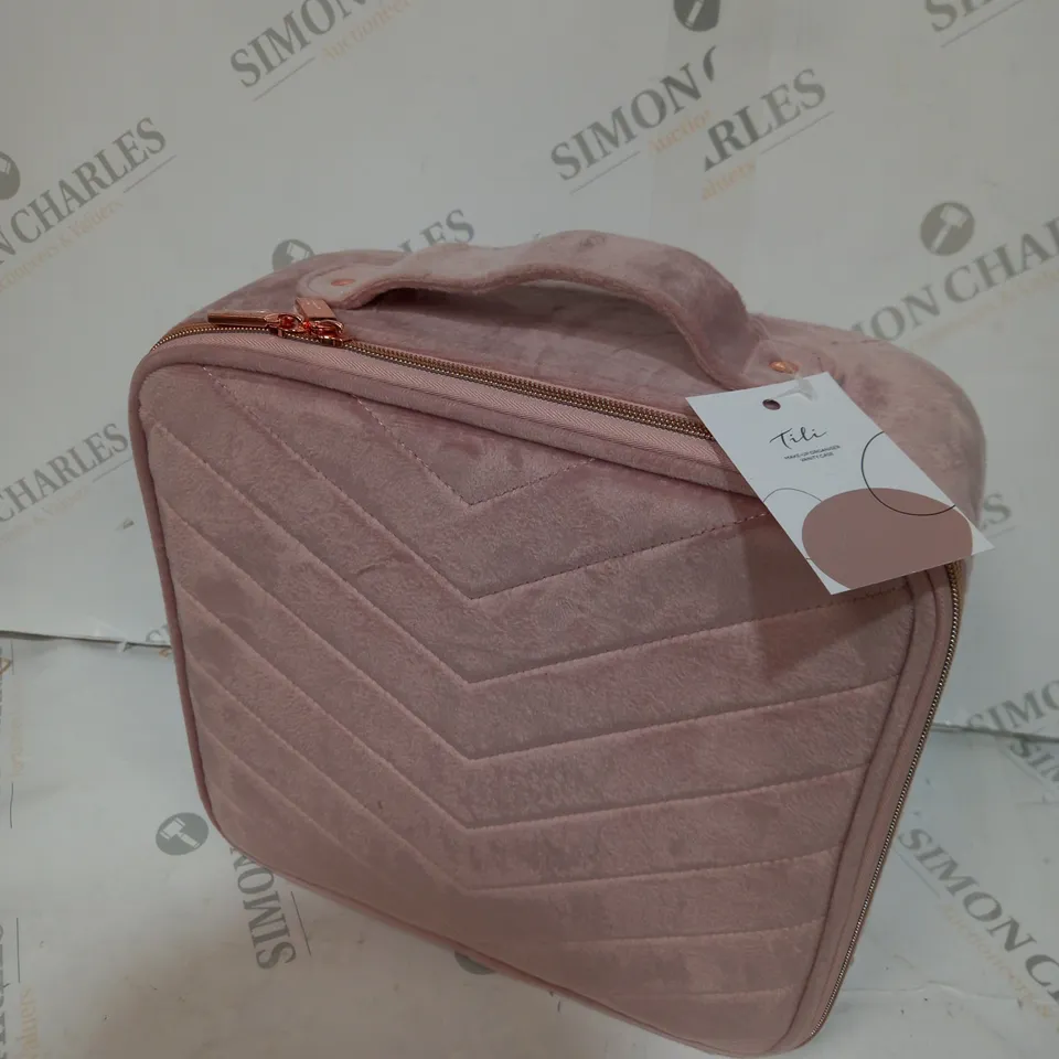 BOXED PINK VANITY CASE WITH ADJUSTABLE COMPARTMENT'S   