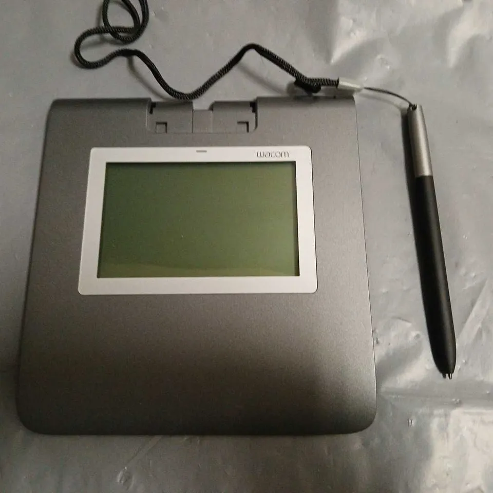 BOXED WACOM LCD SIGNATURE PAD - STU-430