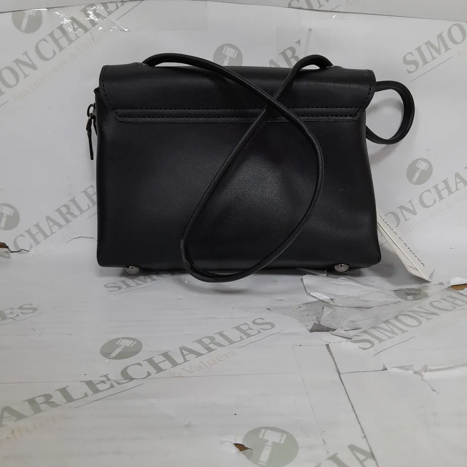 CLAUDIA CANOVA LEATHER CROSSBODY BAG IN BLACK 