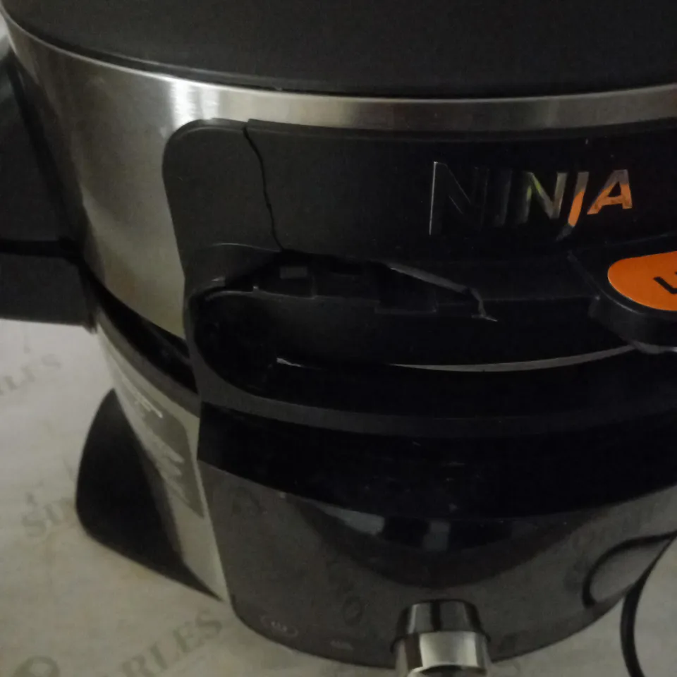 NINJA FOODI MAX MULTICOOKER