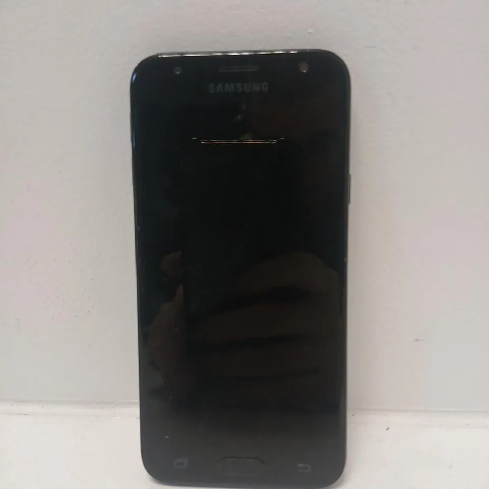 SAMSUNG SMARTPHONE – BLACK