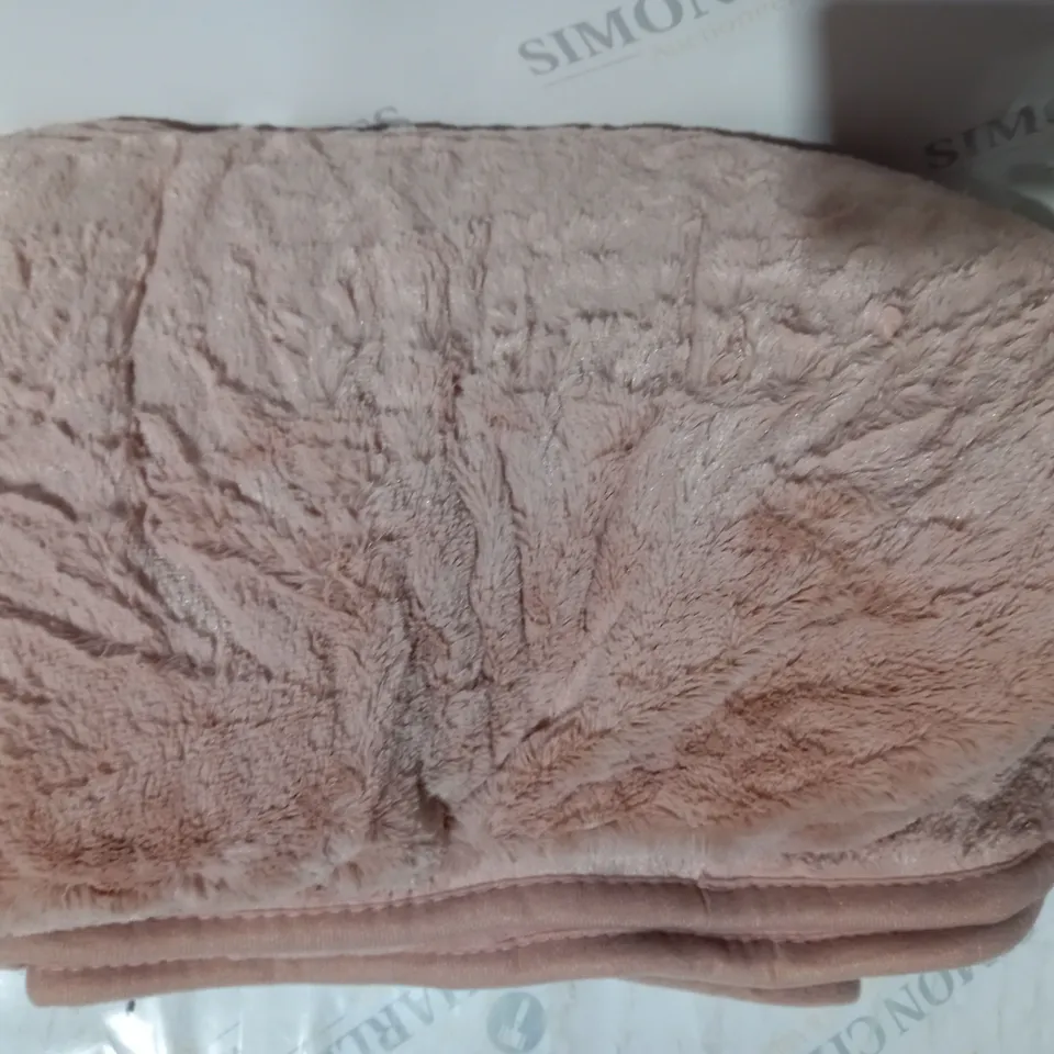COZEE HOME VELVET SOFT HEATED BLANKET IN PINK