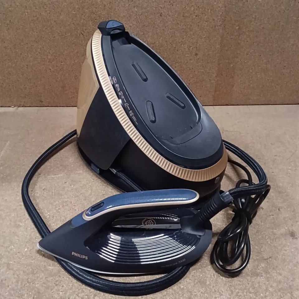 BOXED PHILIPS PERFECTCARE 7000 SERIES STEAM GENERATOR, PSG7300 - NAVY