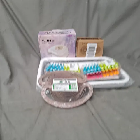 APPROXIMATELY 15 ASSORTED HOUSEHOLD PRODUCTS TO INCLUDE UVLED NAIL LAMP, USB DESK FAN, COLAPSIBLE BOWL, ETC