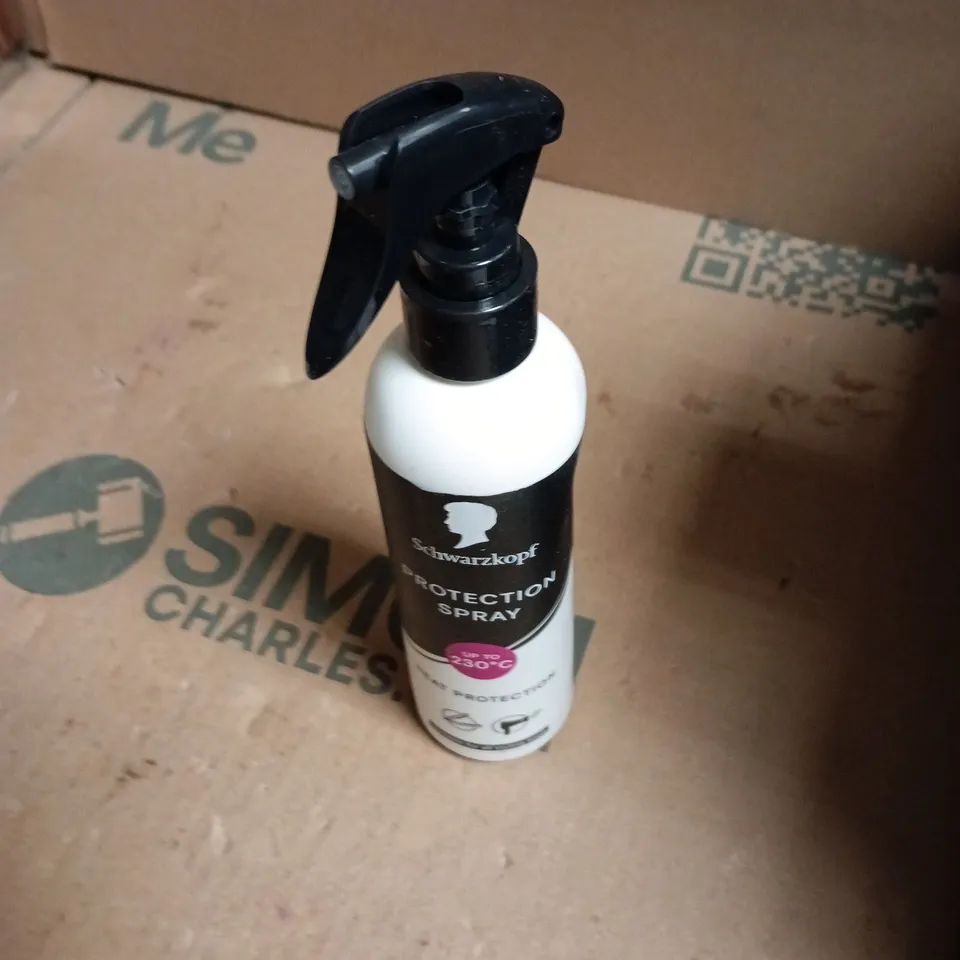 APPROXIMATELY 20 ASSORTED COSMETIC ITEMS INCLUDING MEDICUBE ZERO FOAM CLEANSER , SCHWARZKOPF PROTECTION SPRAY AND MANSCAPED BODY WASH 